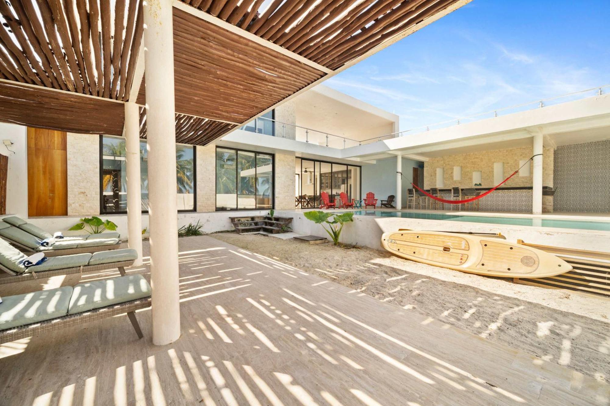 Beachfront Coco Modern Designer House By Peninsula Stays San Crisanto Exterior photo